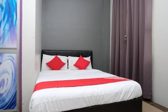 Elite Hotel Куантан Екстериор снимка